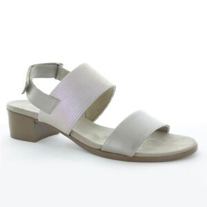 Munro Pearl Lizard Kristal Leather Sandal